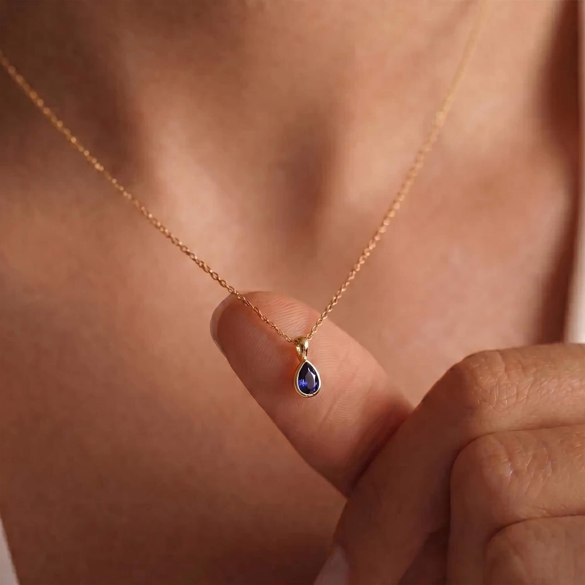 Dainty Teardrop Birthstone Necklace