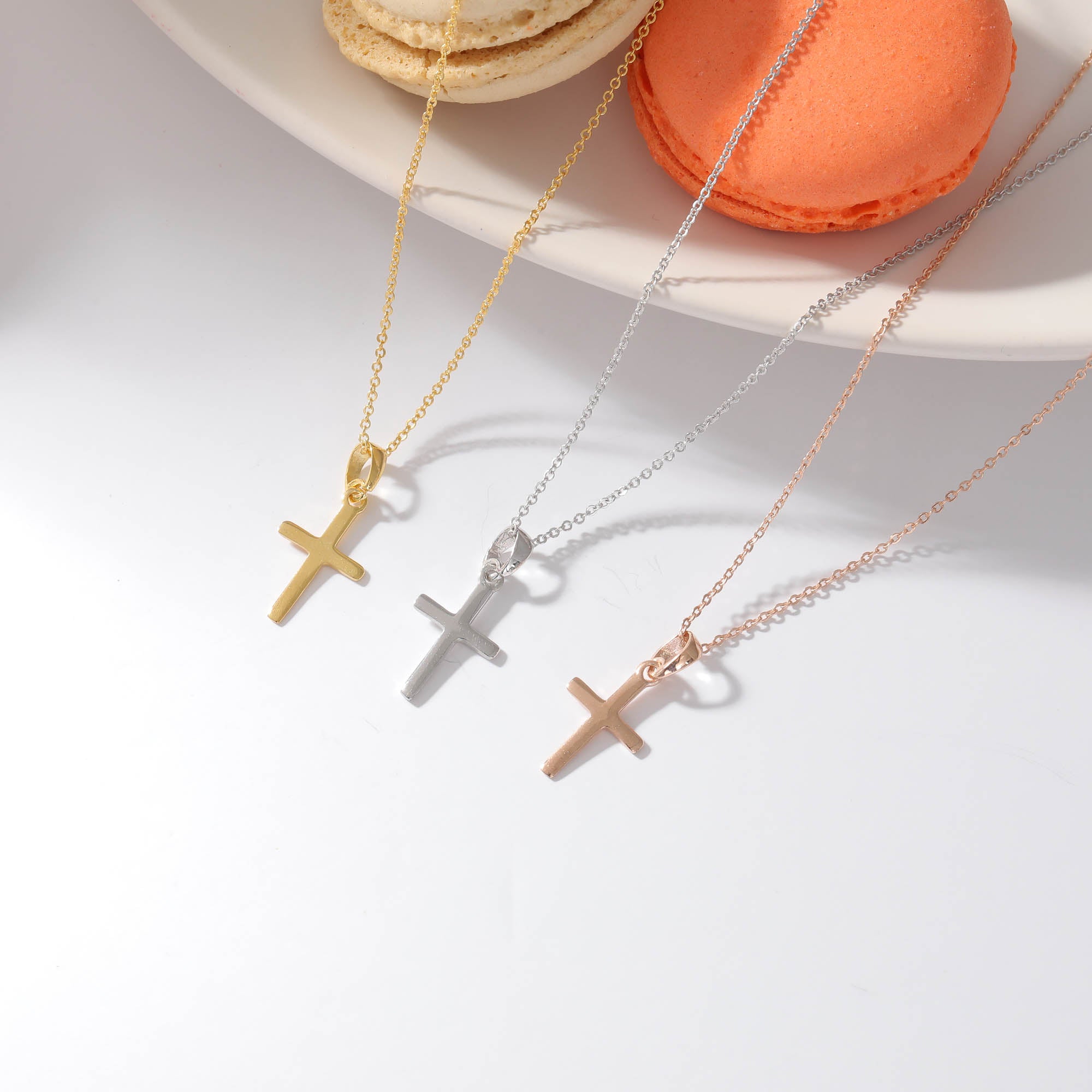 Minimalist Cross Pendant Necklace
